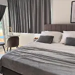 Apartments Tomo